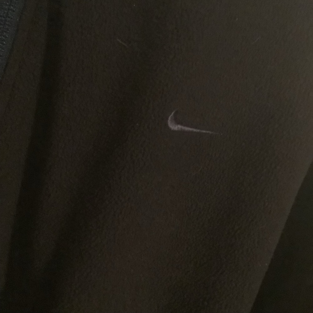 Fleece lined Nike jacket navy on navy logo on chest Size xl to Xxl no tags Cozy - Picture 7 of 9